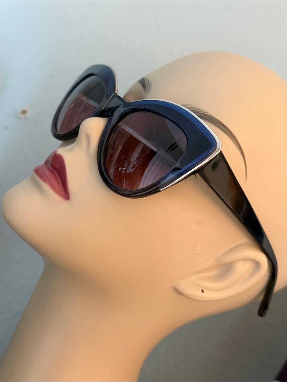 L.A.M.B. LA526 Women's  Blue Cat-Eye Sunglasses w.Brown Lenses Gwen Stefani Vtg.